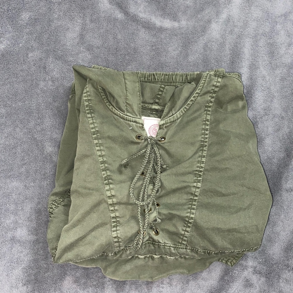 Army green women’s hoodie